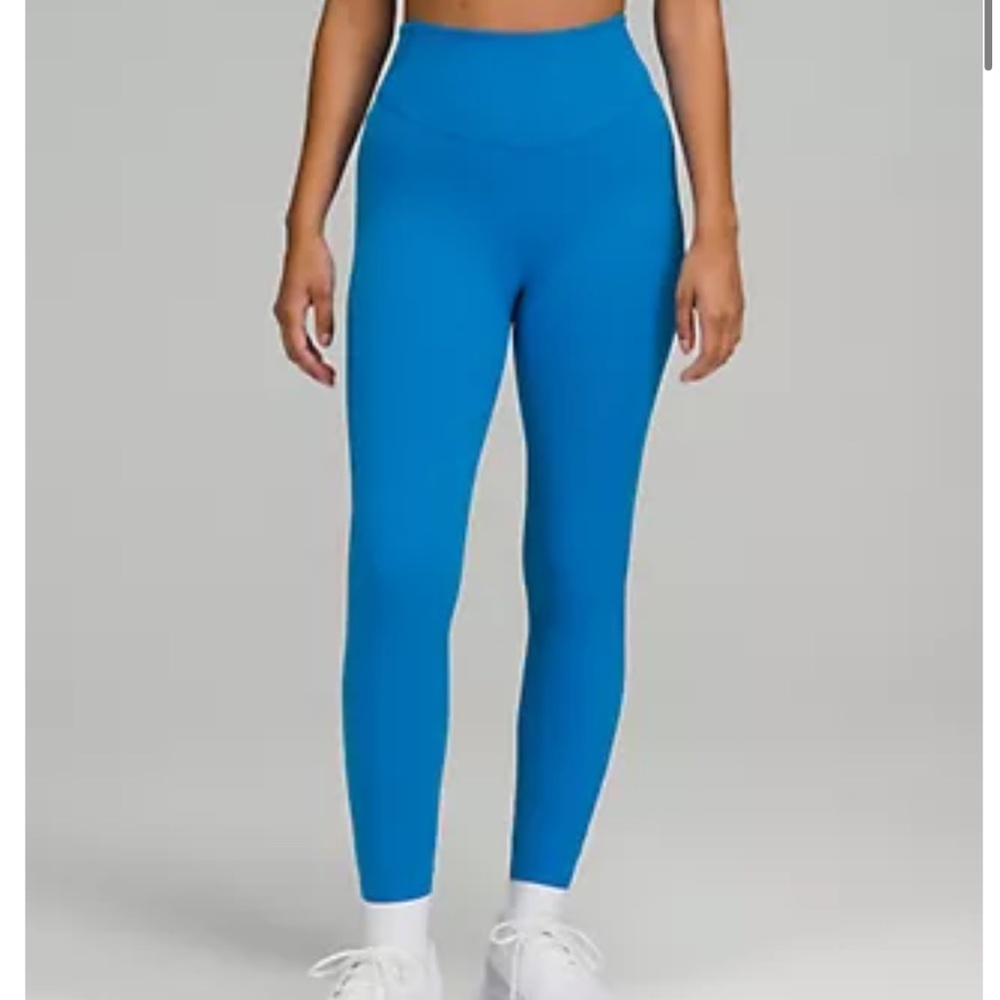 Lululemon size 10 Poolside Base Pace High Rise 25”leggings